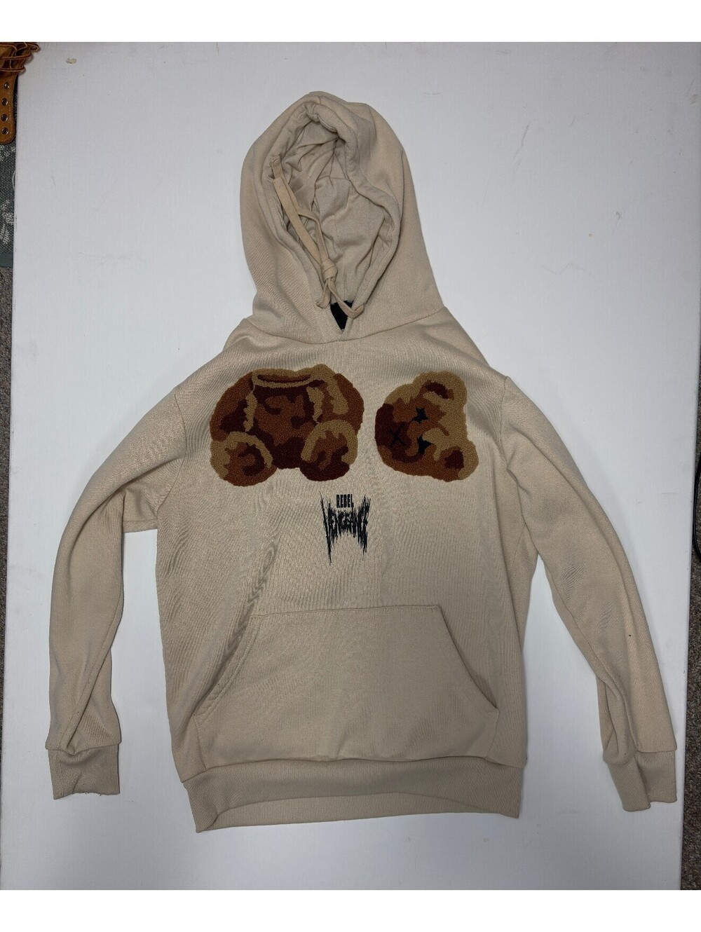 Rebel Minds beige graphic hoodie